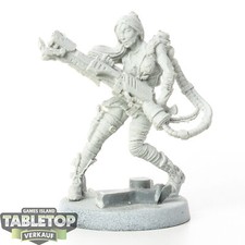 Raging Heroes - Yoko the Psycho, Pyromaniac - teilweise bemalt