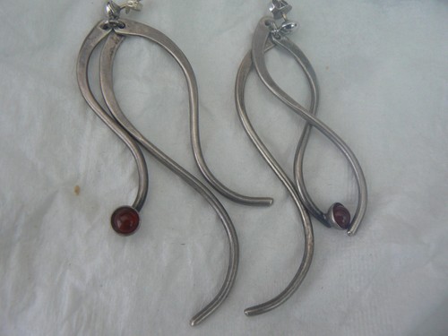 Swinging earrings - swinging,