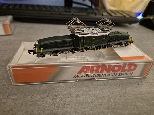 Arnold 2467 lok ce - ce, 6/8