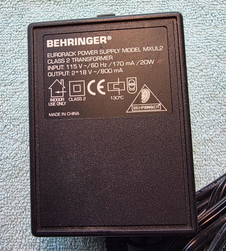 Behringer mxul2 eurorack - mxul2, power