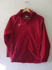 Nike Storm Fit Windbreaker Gr. 152-158 Rot Mit Abnehmbarer Kapuze 