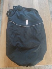 Manduca by Mam Tragecover