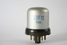 Nr.0 Röhre EBF11, EBF11 Glas, RFT, mit gemessener Kennlinie