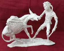 AK Kaiser Porzellan Figur