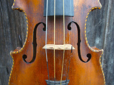 Geige lab. "MARCUS STAINER KUFSTEIN 1647"