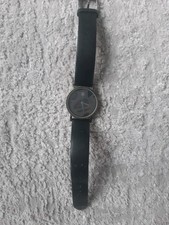 MERCEDES Uhr mit schwarzem