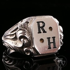 Antiker Art Deco Monogramm