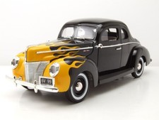 Ford Deluxe Coupe 1940 schwarz