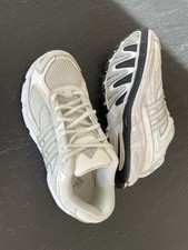 Adidas Damen Sportschuhe  Response  Gr. 38, Zustand sehrgut, gereinigt u. desinf