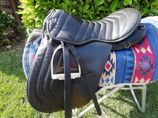Reitsattel Distanz Wanderreitsattel - Normale bis mittelbreite Kammerweite - 18"