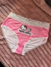 Hello Kitty Slip 42/44  L/XL
