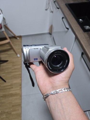 Sony cybershot dsc - cybershot,