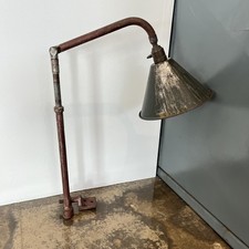 Alte Metall Industrielampe