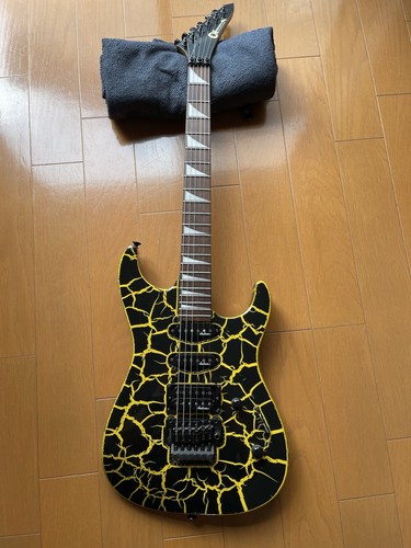 Charvel jackson dinky - by,