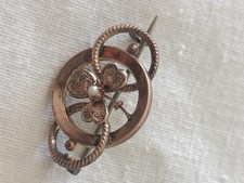 Antike Brosche. Biedermeier