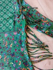 ZARA® Damen Tunika Hippie Kleid Bluse Viskose Satin Grün Paisley Fransen Gr. S