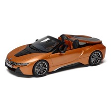 BMW Miniatur i8 Roadster 1:18