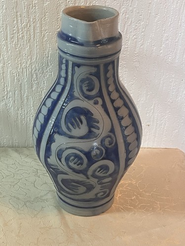 Steingut krug geritzter - krug, blauer