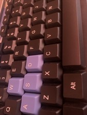 NEDIS GKBD400BKDE Mechanische QWERTZ RGB Gaming Tastatur - Schwarz