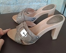 Scholl