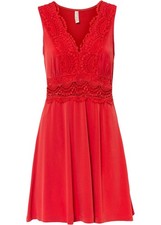 Neu Reizendes Kleid mit sexy Spitze Gr. 36/38 Signalrot Mini-Party-Cocktailkleid
