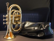 Musikinstrument Piccolo Taschentrompete in b gestimmt