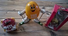 M&M Merchandise Konvolut  -