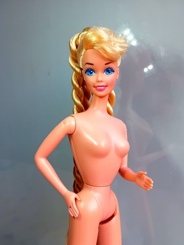 1992 hollywood hair barbie - hollywood,