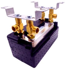 Plattenwärmetauscher NORDIC 125-500kW 1" Platten Wärmetauscher + Wandbefestigung