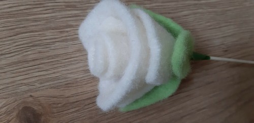 Filz rosen verschiedene - filz-rosen,