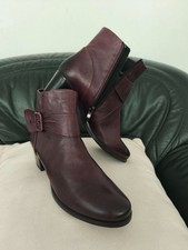 Damenschuhe Echtes Leder/von Caprice/Gr. 39/26 cm/Absätze 5 cm/Wie neu!!!