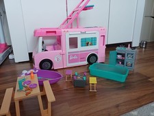 Barbie 3-in-1 Super Abenteuer Camper mit Zubehör Wohnmobil