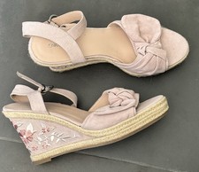 Graceland Plateau-Sandalen