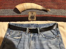 Levi's Ledergürtel 33" - 37" schwarz Leder Nieten Logo Größe 34 neu ohne Etikett makellos