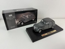 MAISTO CITROEN 2CV Cabrio 1952 1:18 Oldtimer Modellauto Metall Diecast OVP