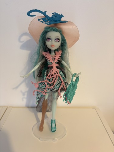 Monster high vandala doubloons - monster,