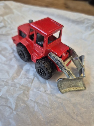 Vintage druckguss red tactor - vintage,