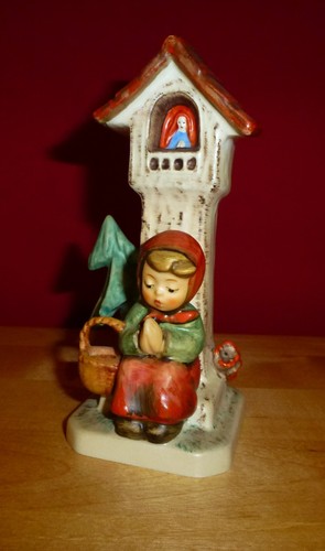 Hummel figur am wegesrand - 84/0,
