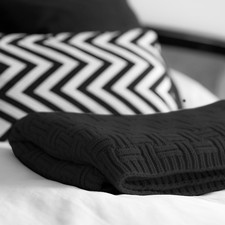 Strickdecke "H"Design hochwertige Bio Baumwolle, 130 x 170 cm - Neue Designware