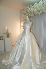 Brautkleid Hochzeitskleid Sima Couture Satin Einheitsgröße Zum Schnüren