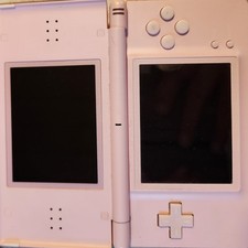 Nintendo Ds Lite. Gebraucht. Voll Funktionsfähig. Mit 6 Spiele