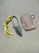Fingermesser, Neck Knife, 