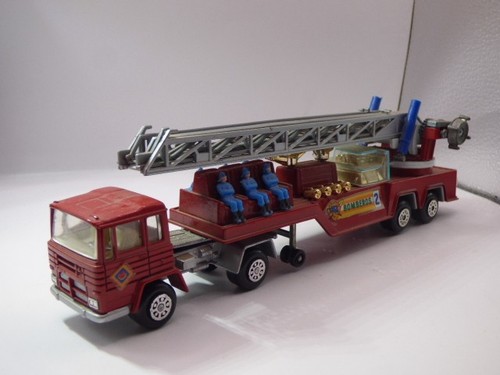 Mira pegasus feuerwehr - mira, 1:64