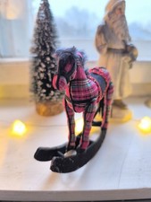 Schaukelpferd Weihnachten Deko Vintage Antik 60er Kariert Retro Handarbeit
