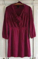 Kleid m. großer Schleife/