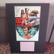 Roger Moore SIGNIERTE