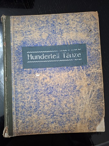 Hundertelf tänze der - tänze,