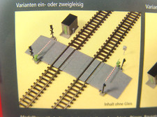Bahnübergang m. Halbschranke - Auhagen   Spur N  1:160 -   44649   #E