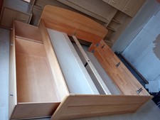 Doppelbett aus Naturholz Buche geölt, mit einseitigen Schubladen