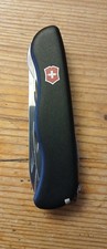 Victorinox Outrider Taschenmesser mit 14 Funktionen - Schwarz
